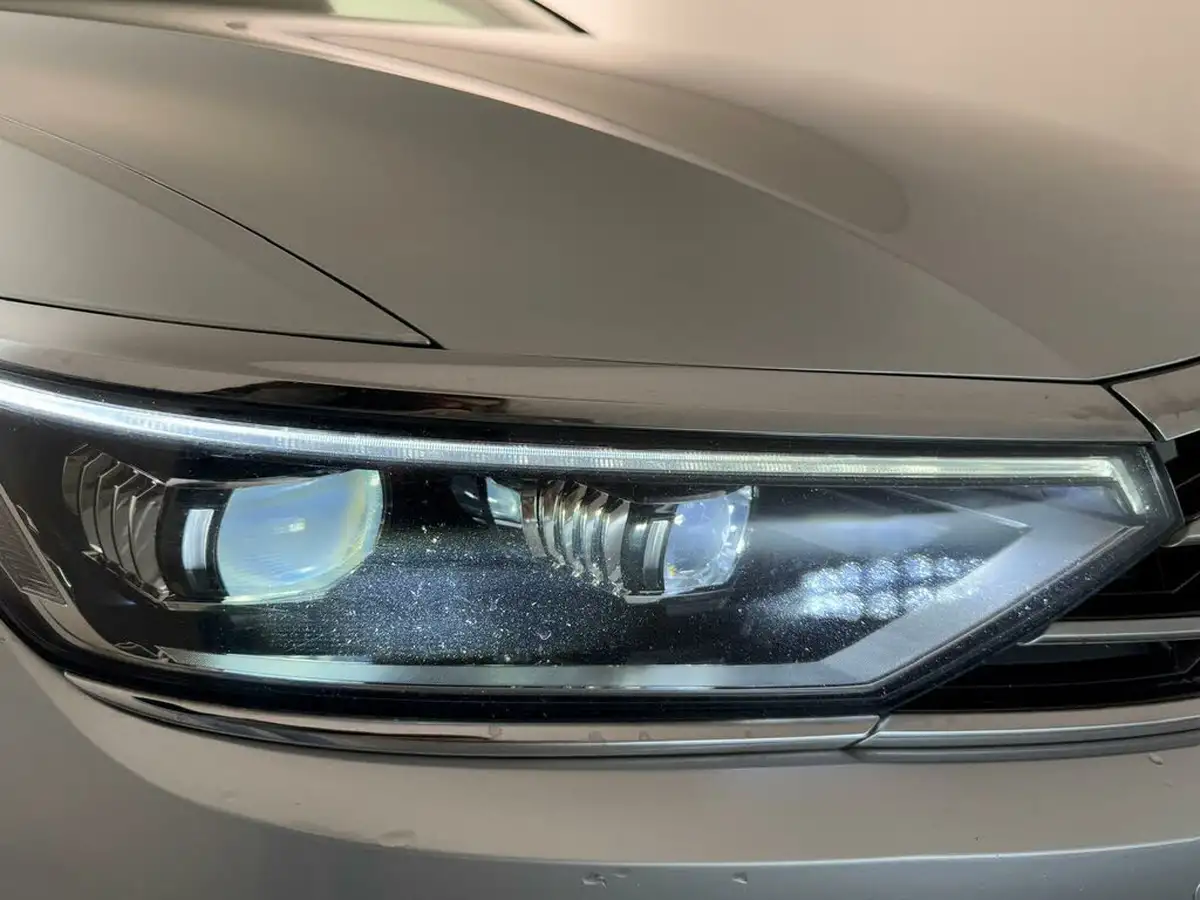2021-volkswagen-passat-14-tsi-gte-advance-estate-5d-big-39