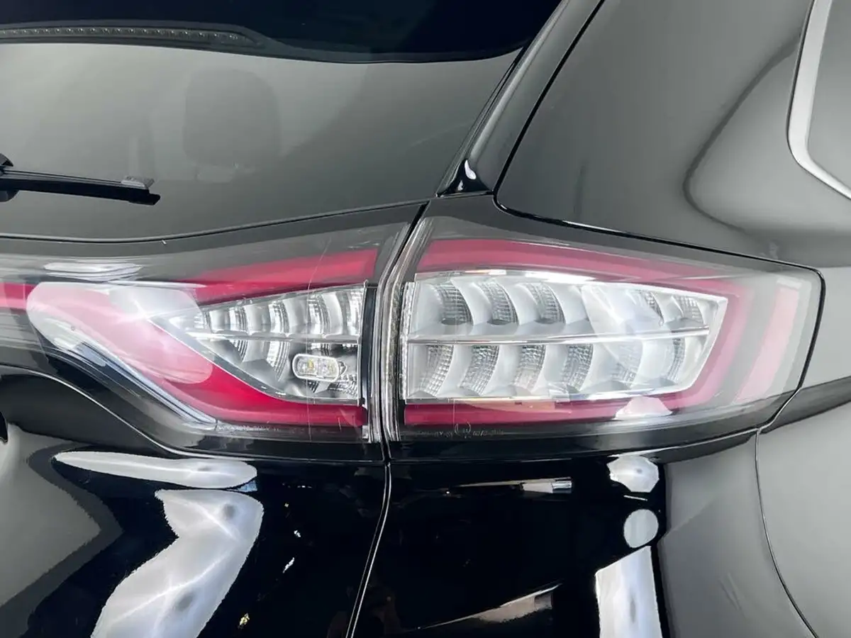 2018-ford-edge-20tdci-vignale-210ps-powershift-big-7