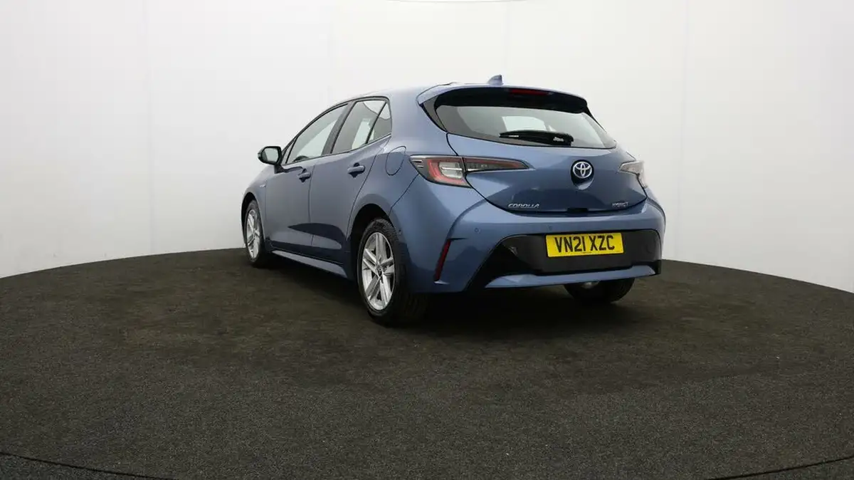 2021-toyota-corolla-18-vvt-i-icon-tech-spare-wheel-hatchback-5d-big-71