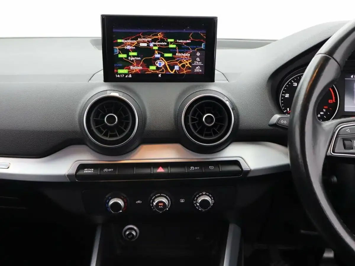 2019-audi-q2-16-30-tdi-sport-big-13