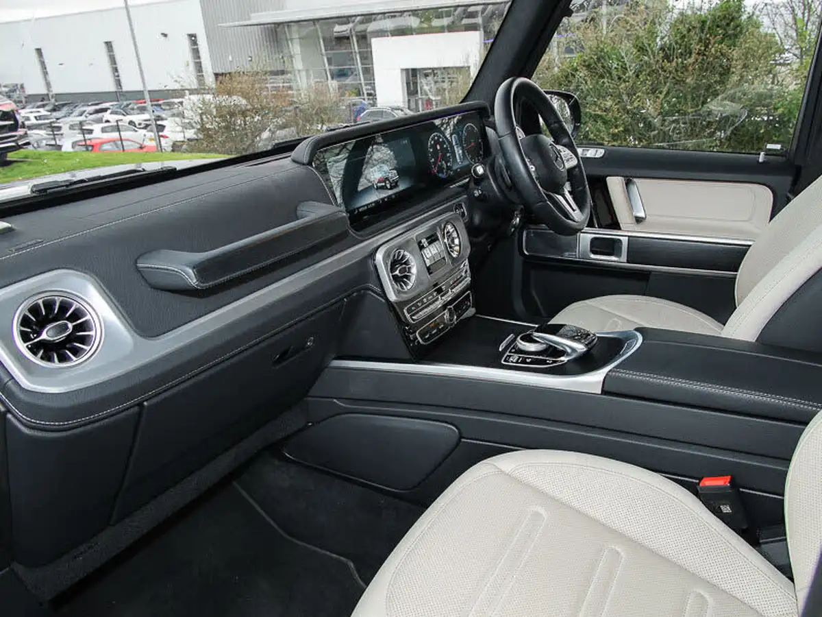 2024-mercedes-benz-g-class-29d-g400d-amg-line-premium-plus-big-4