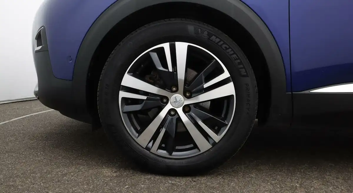 2020-peugeot-3008-suv-15-bluehdi-gt-line-eat8-big-18