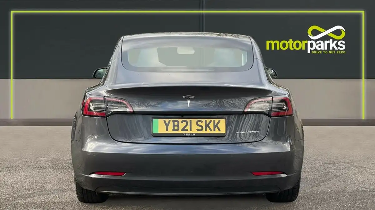 2021-tesla-model-3-e-long-range-4x4-big-3