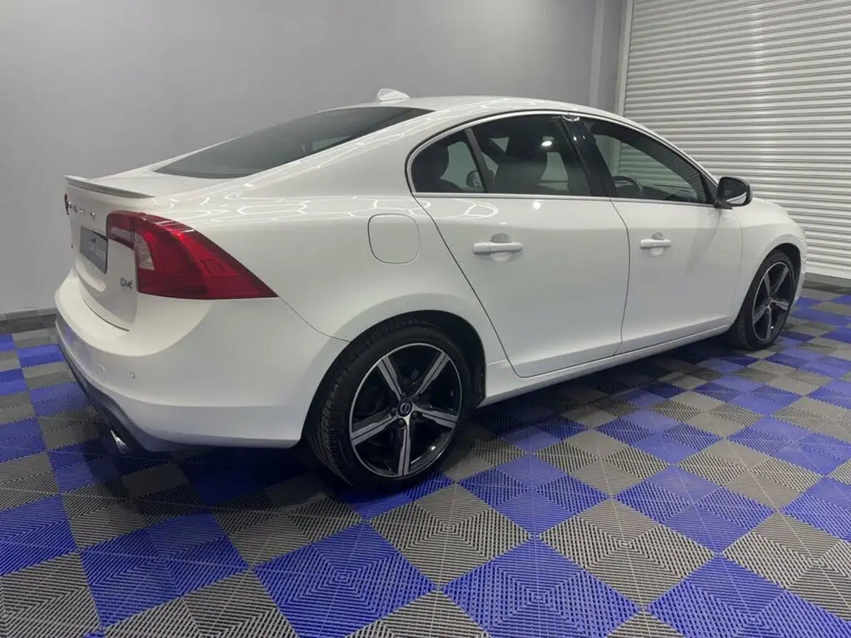 2017-volvo-s60-20td-d4-r-design-geartronic-big-7
