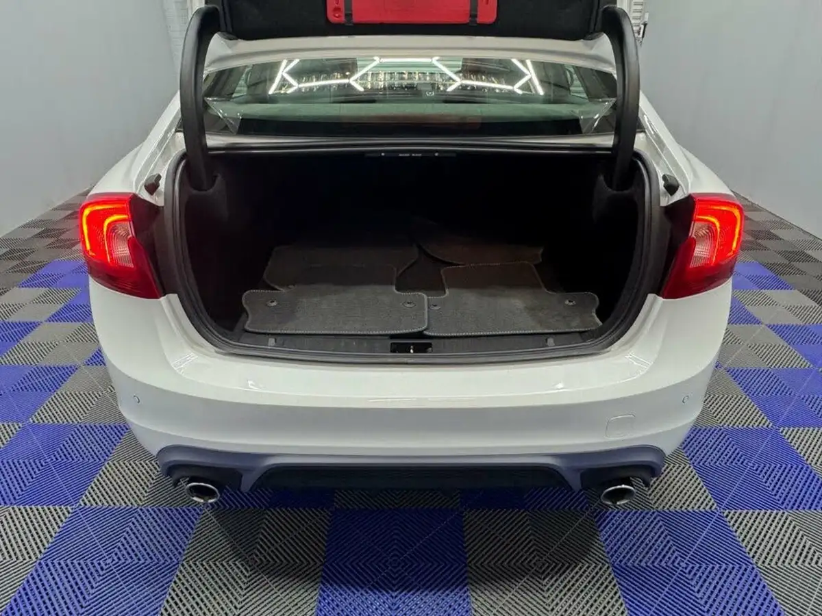 2017-volvo-s60-20td-d4-r-design-geartronic-big-31