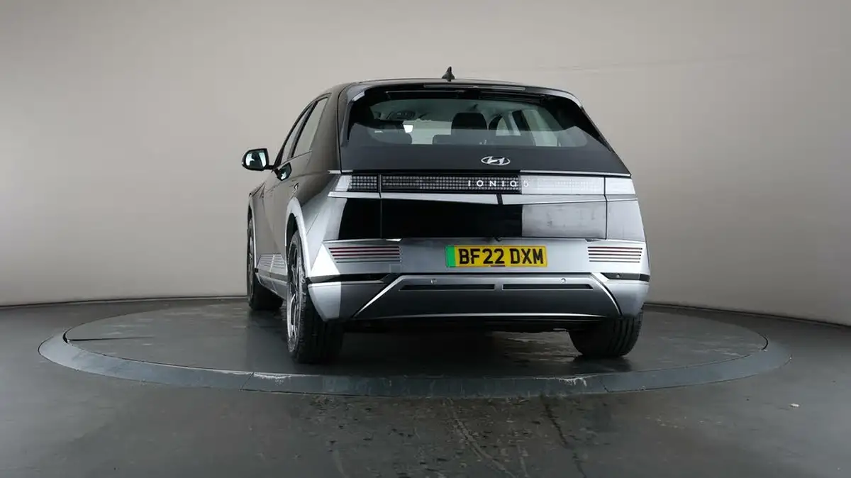 2022-hyundai-ioniq-5-e-premium-170ps-58kwh-rwd-big-35