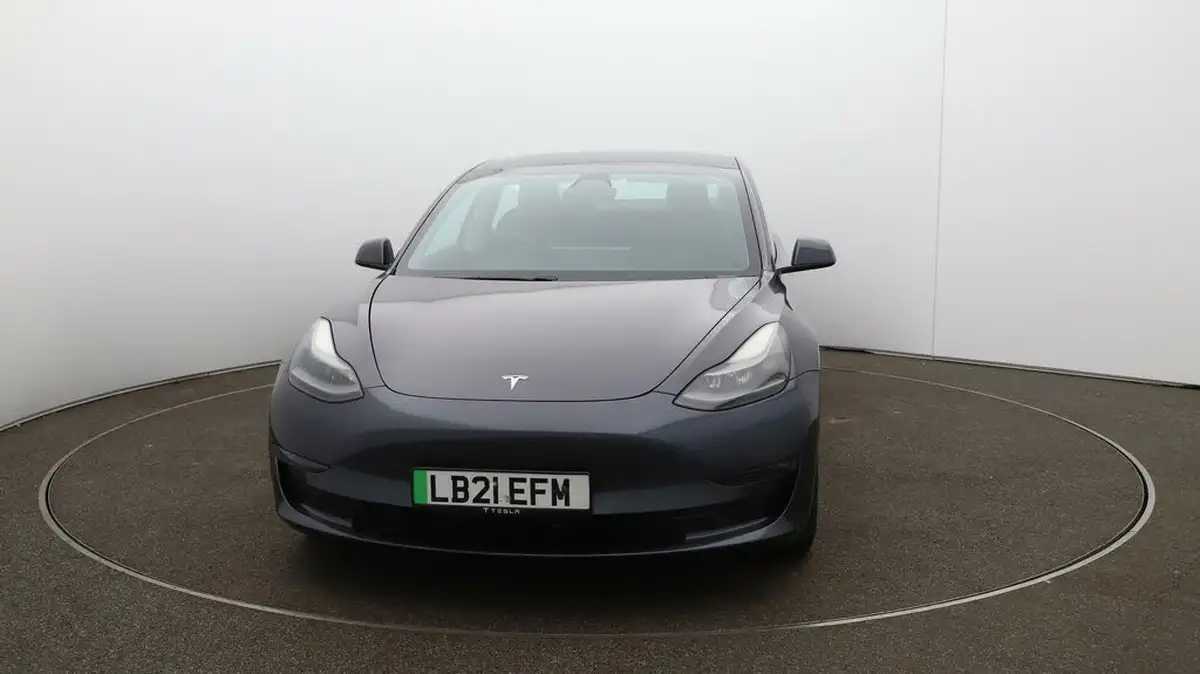 2021-tesla-model-3-e-long-range-4x4-big-30