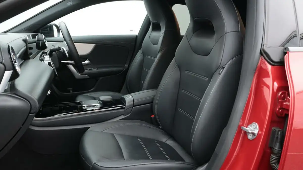 2022-mercedes-benz-cla-13-cla-200-amg-line-premium-coupe-4d-big-14