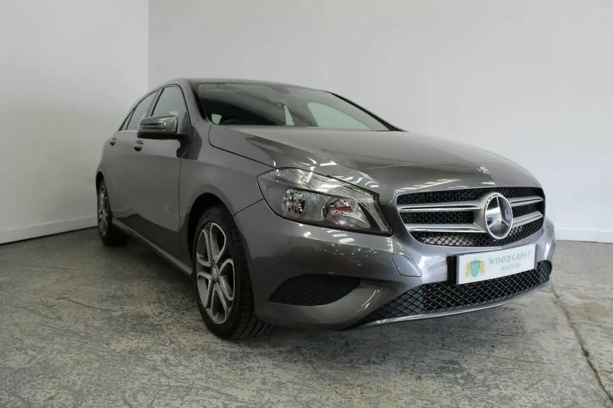 2015-mercedes-benz-a-class-15-cdi-a180-sport-109ps-7g-dct-big-0