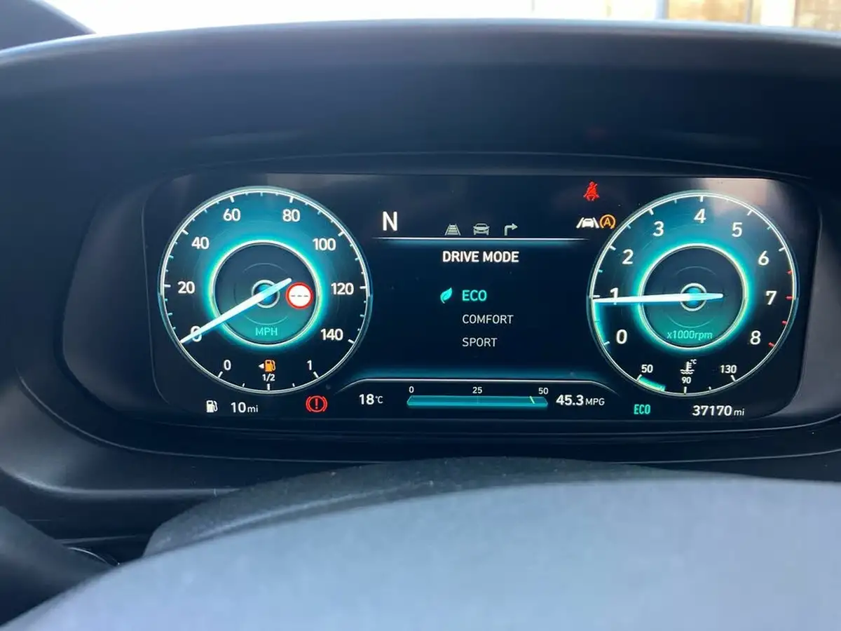 2021-hyundai-i20-10-t-gdi-n-line-eclutch-imt-big-37
