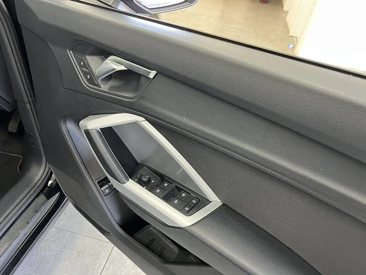 2022-audi-q3-14-45-tfsi-e-technik-big-15