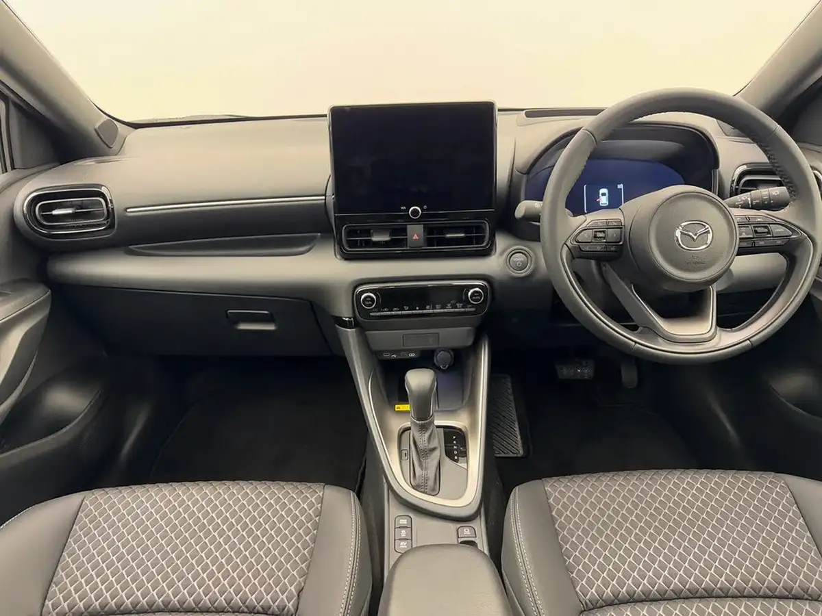 2025-mazda-mazda2-15-homura-plus-big-7