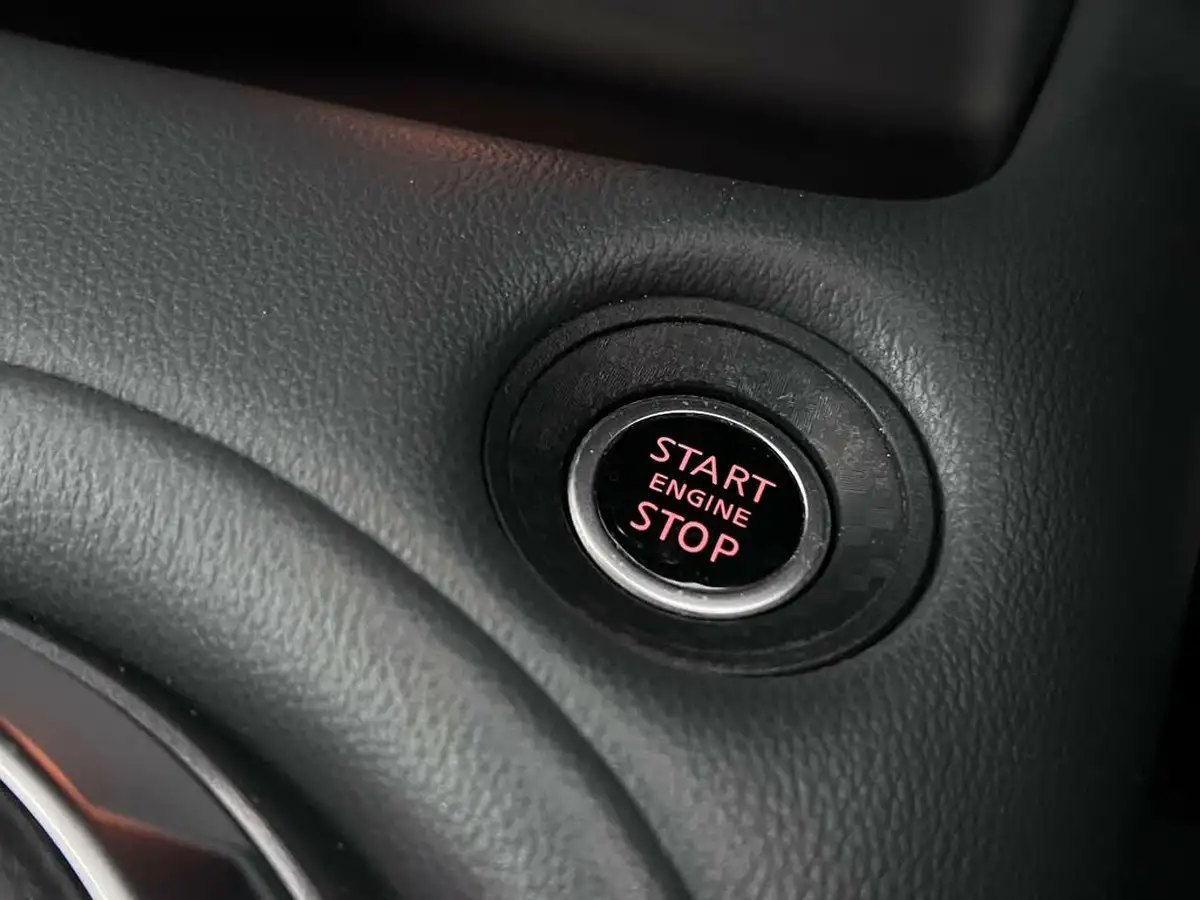 2020-nissan-juke-10-dig-t-tekna-117ps-big-28