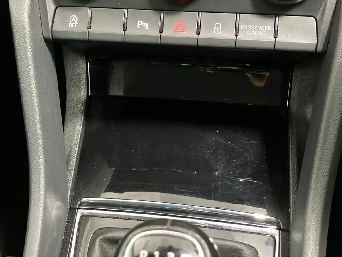 2022-skoda-karoq-10-tsi-se-l-big-32