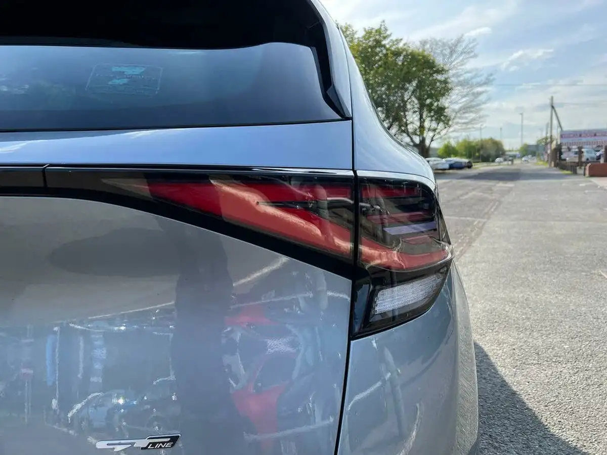 2023-kia-sportage-16-t-gdi-gt-line-261bhp-awd-phev-auto-big-18