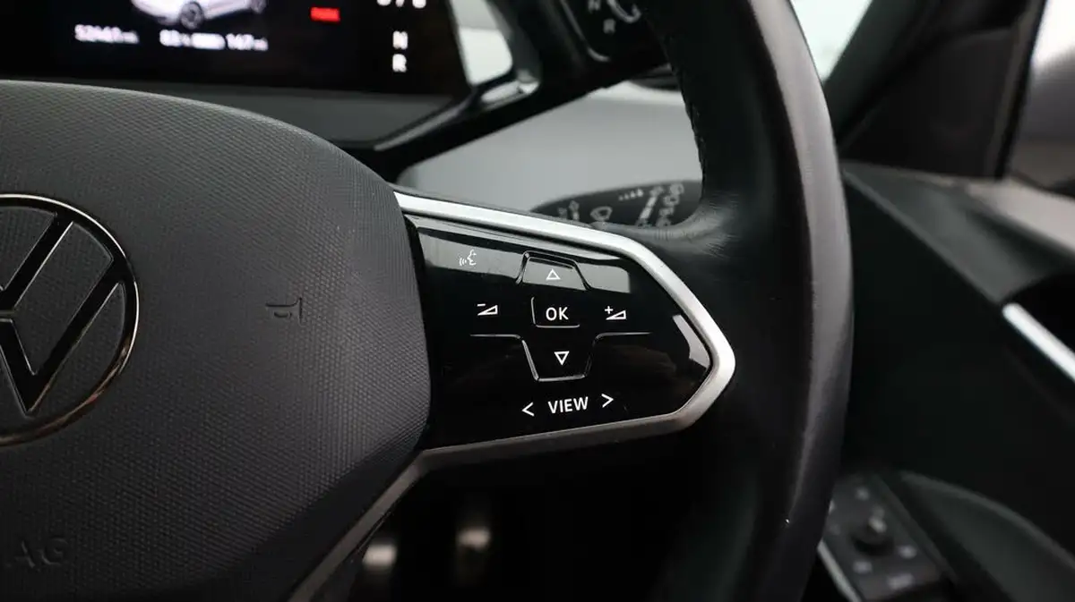 2020-volkswagen-id3-e-style-big-26