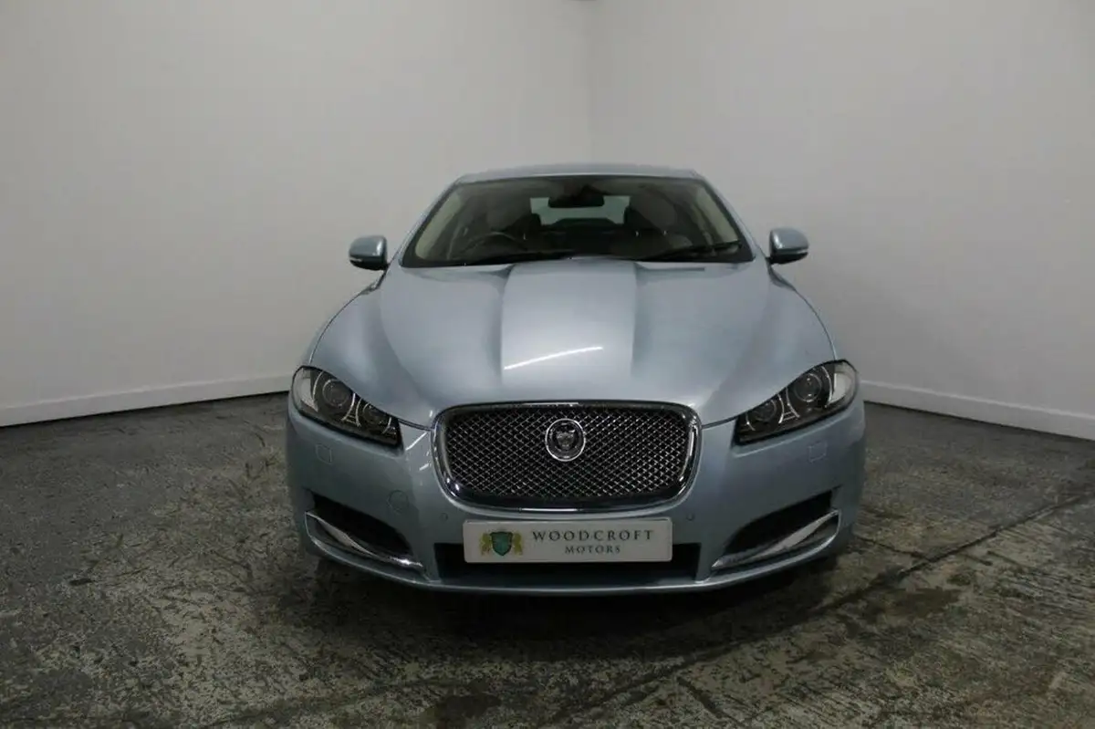 2013-jaguar-xf-30td-premium-luxury-ss-saloon-4d-auto-big-8