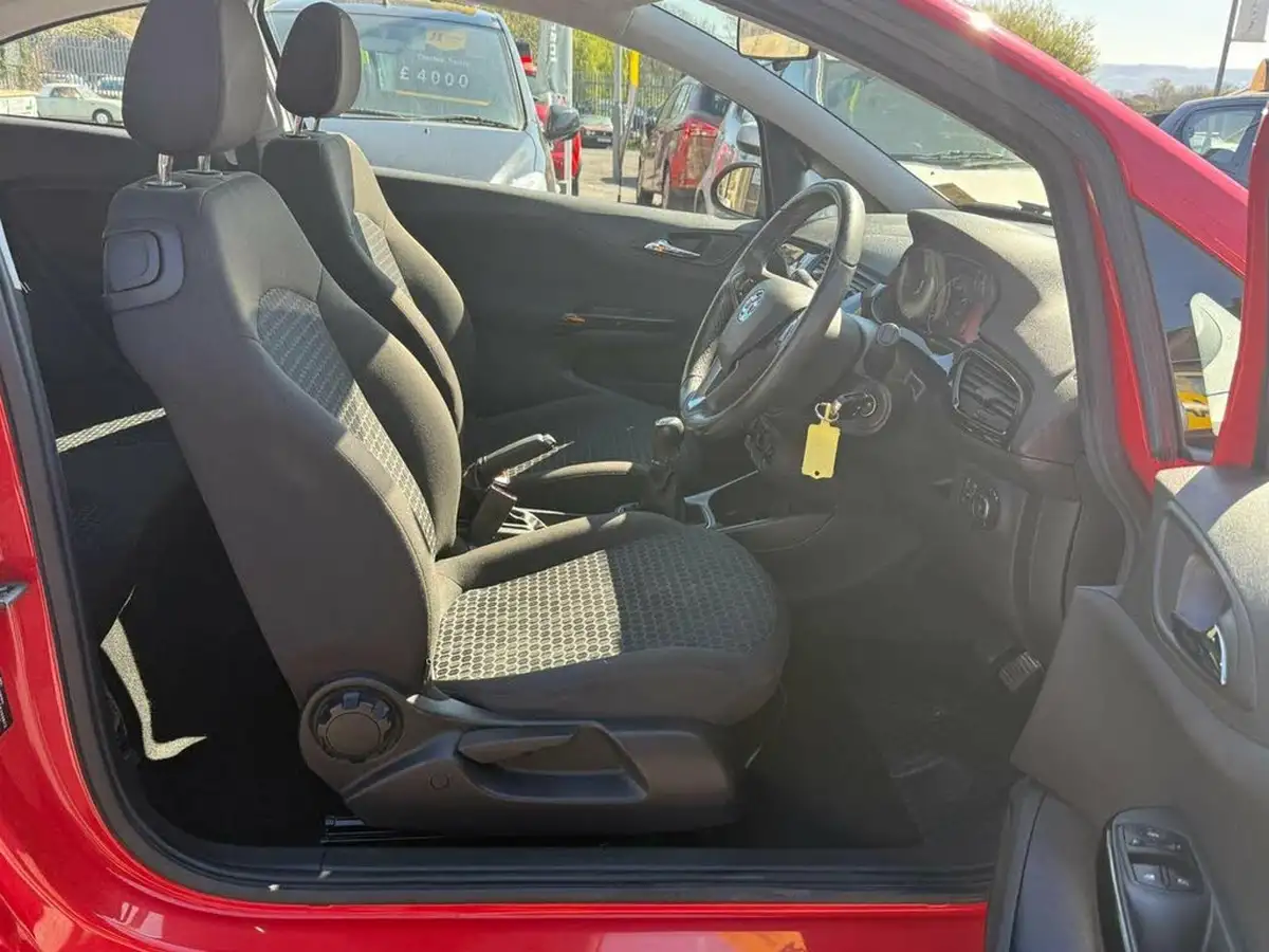 2016-vauxhall-corsa-14i-sting-75ps-3d-big-16