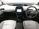 2022-toyota-prius-18-vvt-i-business-edition-plus-cvt-small-2