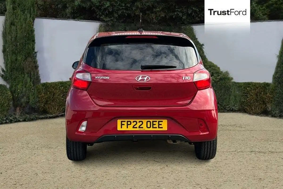 2022-hyundai-i10-12-premium-auto-big-6