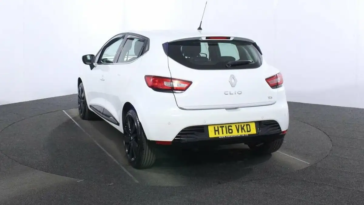 2016-renault-clio-09-tce-dynamique-s-nav-big-4