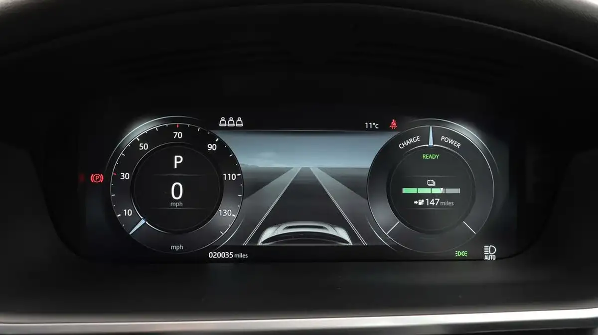 2022-jaguar-i-pace-ev400-black-big-10