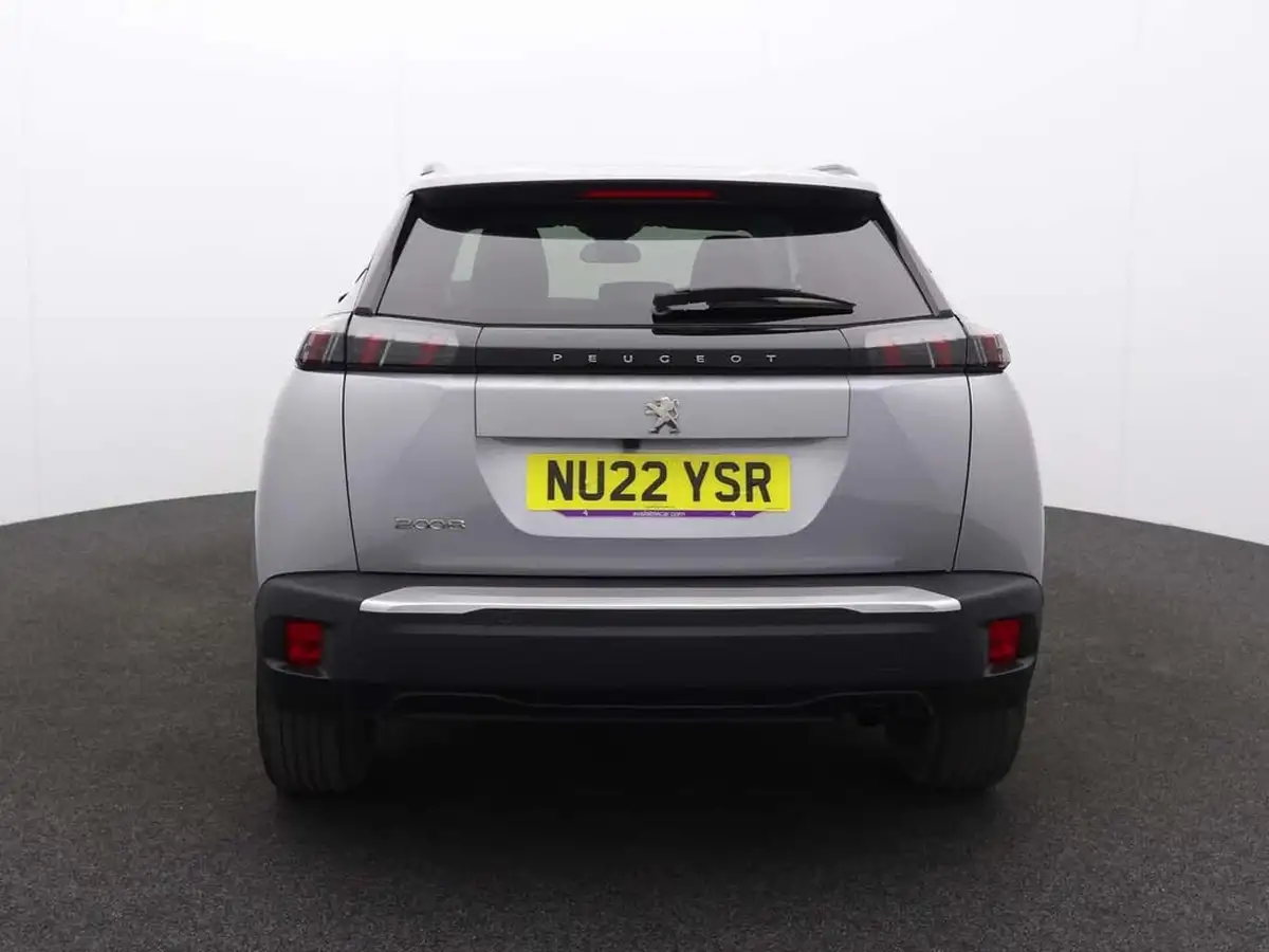 2022-peugeot-2008-suv-12-puretech-allure-premium-100bhp-big-3