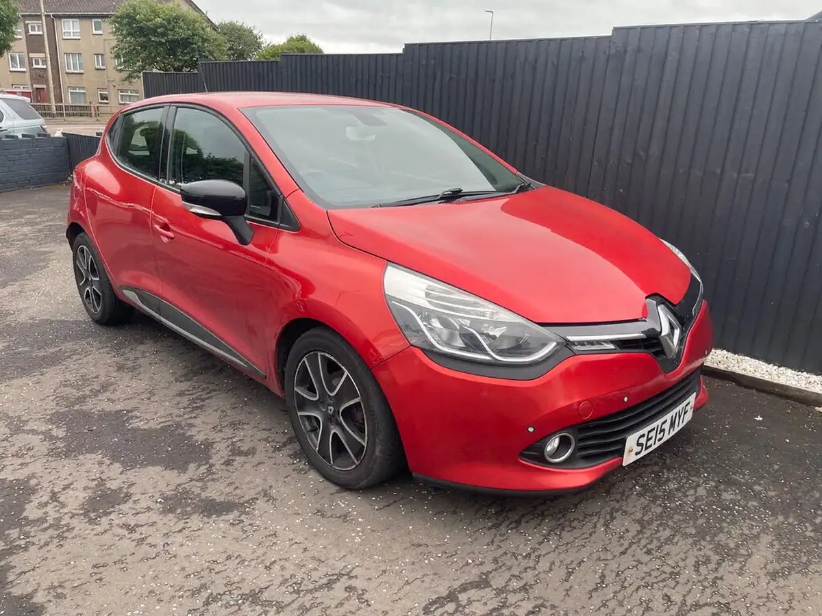 2015-renault-clio-15td-dynamique-medianavss-big-0