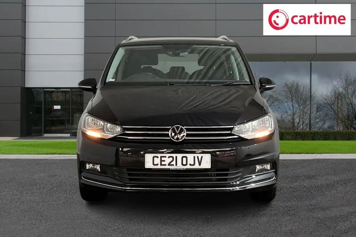 2021-volkswagen-touran-15-tsi-sel-big-4