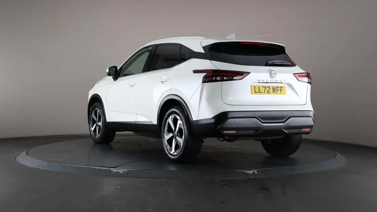 2022-nissan-qashqai-13-dig-t-n-connecta-140ps-big-66