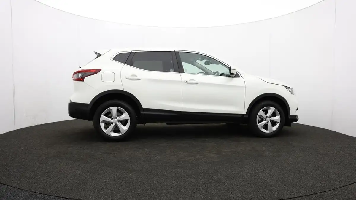 2019-nissan-qashqai-13-dig-t-acenta-premium-140ps-big-39