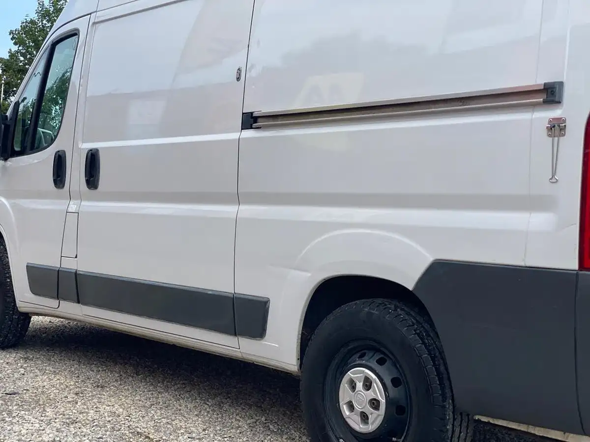 2017-fiat-ducato-20td-35-lh2-panel-big-43