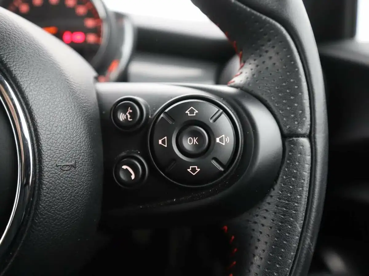 2019-mini-cooper-15-cooper-sport-hatchback-3d-big-33