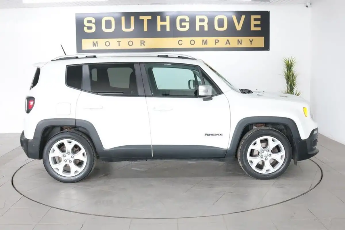 2016-jeep-renegade-16-multijet-ii-limited-ss-big-9