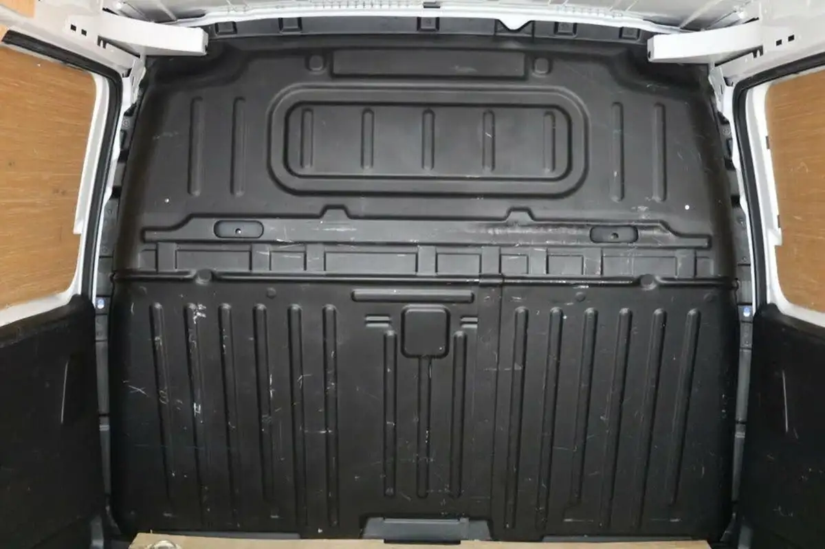 2021-vauxhall-combo-15cdti-dynamic-2300-100pseu6dt-l2h1-panel-big-13