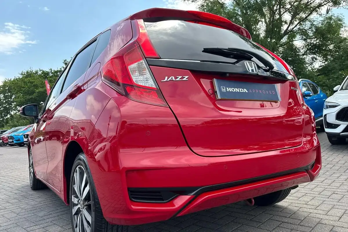 2018-honda-jazz-13-i-vtec-ex-big-33