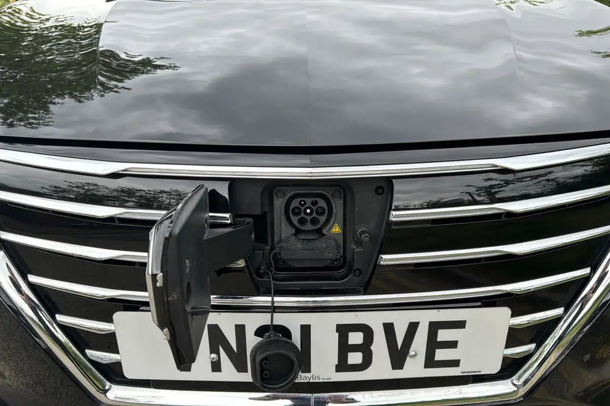 2021-mg-mg5-e-exclusive-ev-big-36