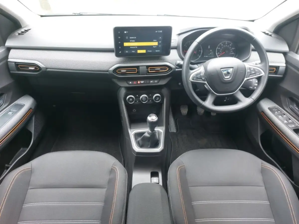 2022-dacia-sandero-stepway-10-tce-prestige-90bhp-big-2