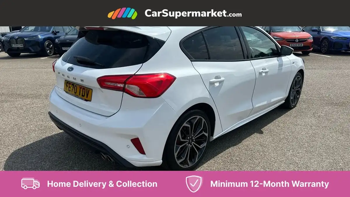 2020-ford-focus-15-st-line-x-hatchback-big-5