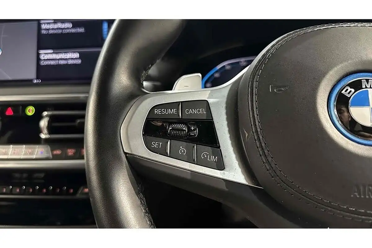 2022-bmw-x3-20-xdrive-30e-m-sport-big-36