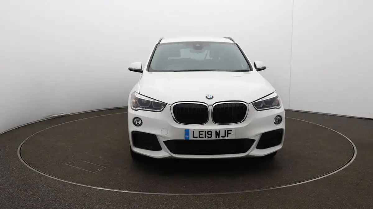 2019-bmw-x1-20-sdrive20i-m-sport-big-40