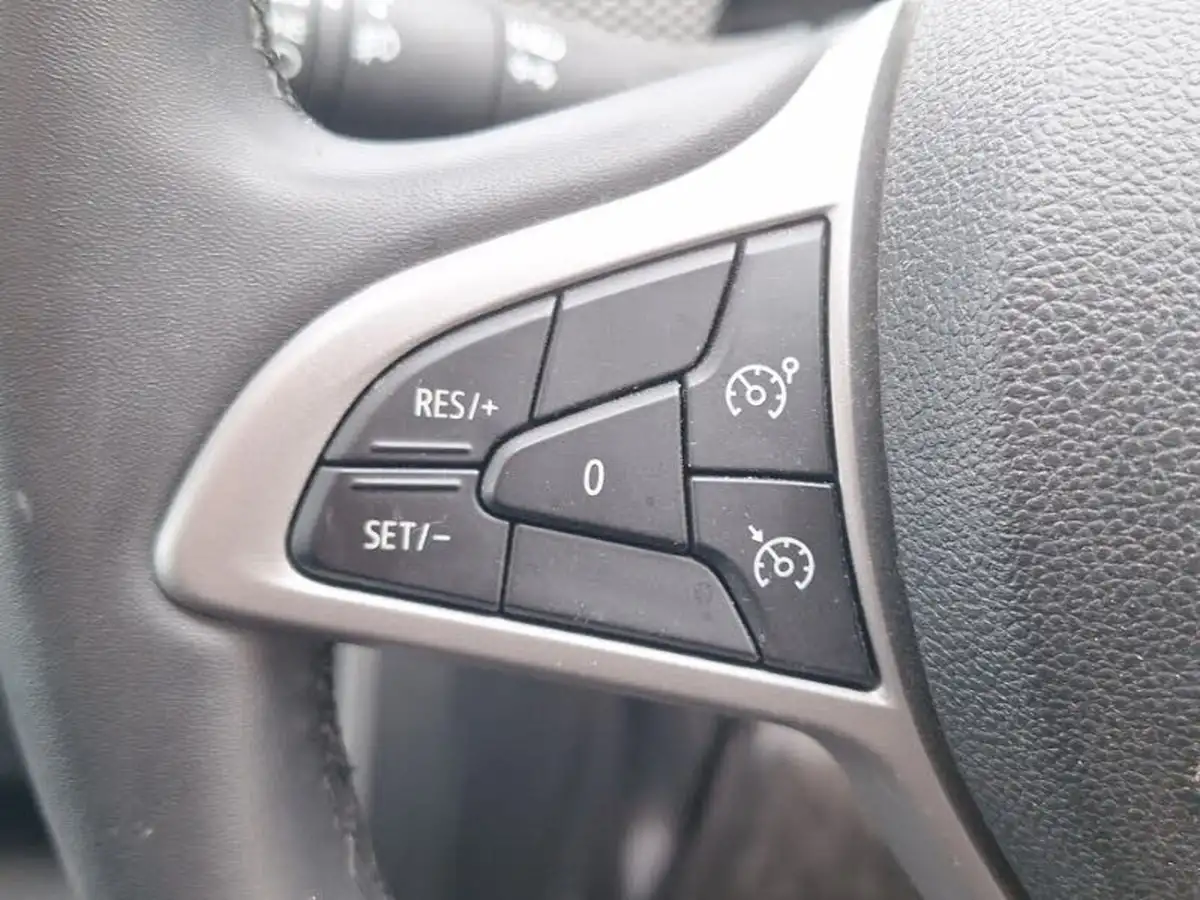 2023-dacia-sandero-10-tce-expression-90bhp-big-14