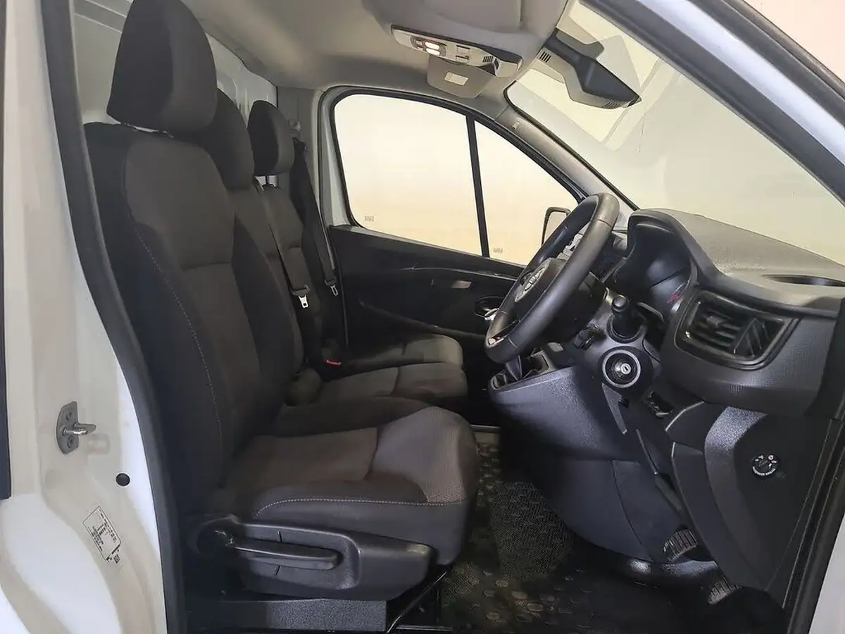 2023-nissan-primastar-20dci-acenta-28-l1h1-110pseu6d-big-2