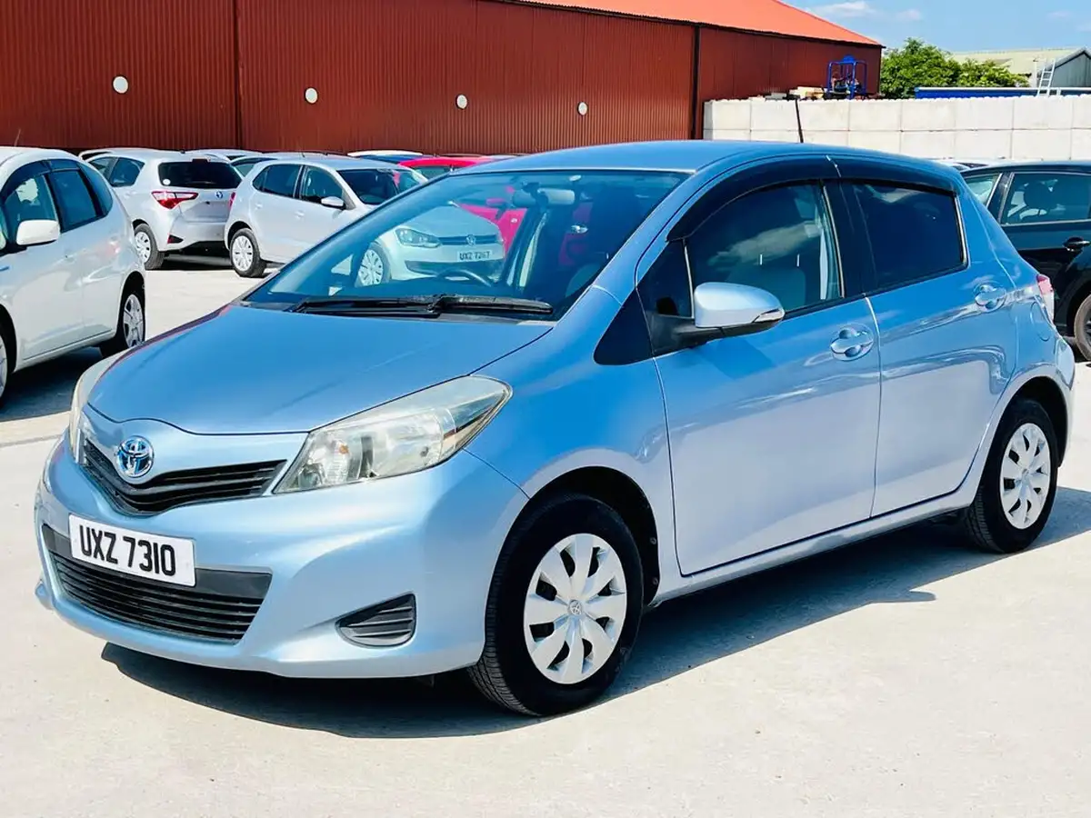 2011-toyota-yaris-133-tr-99bhp-5d-m-drive-s-big-4