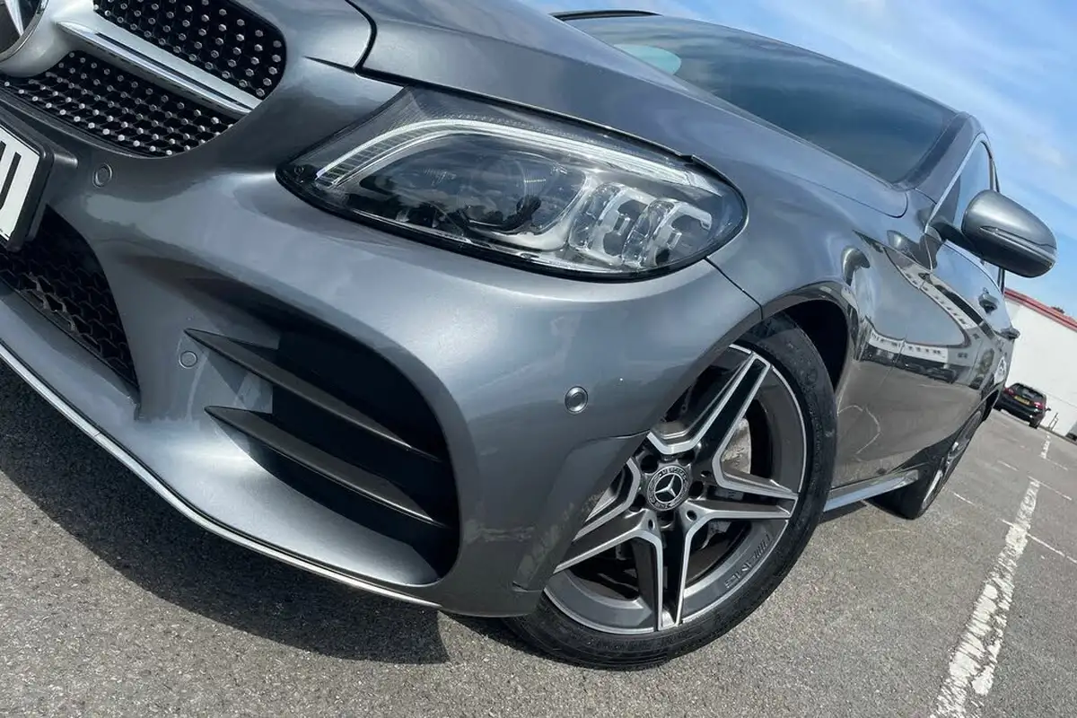 2020-mercedes-benz-c-class-20d-c300d-amg-line-edition-244ps-premium-saloon-4d-big-14