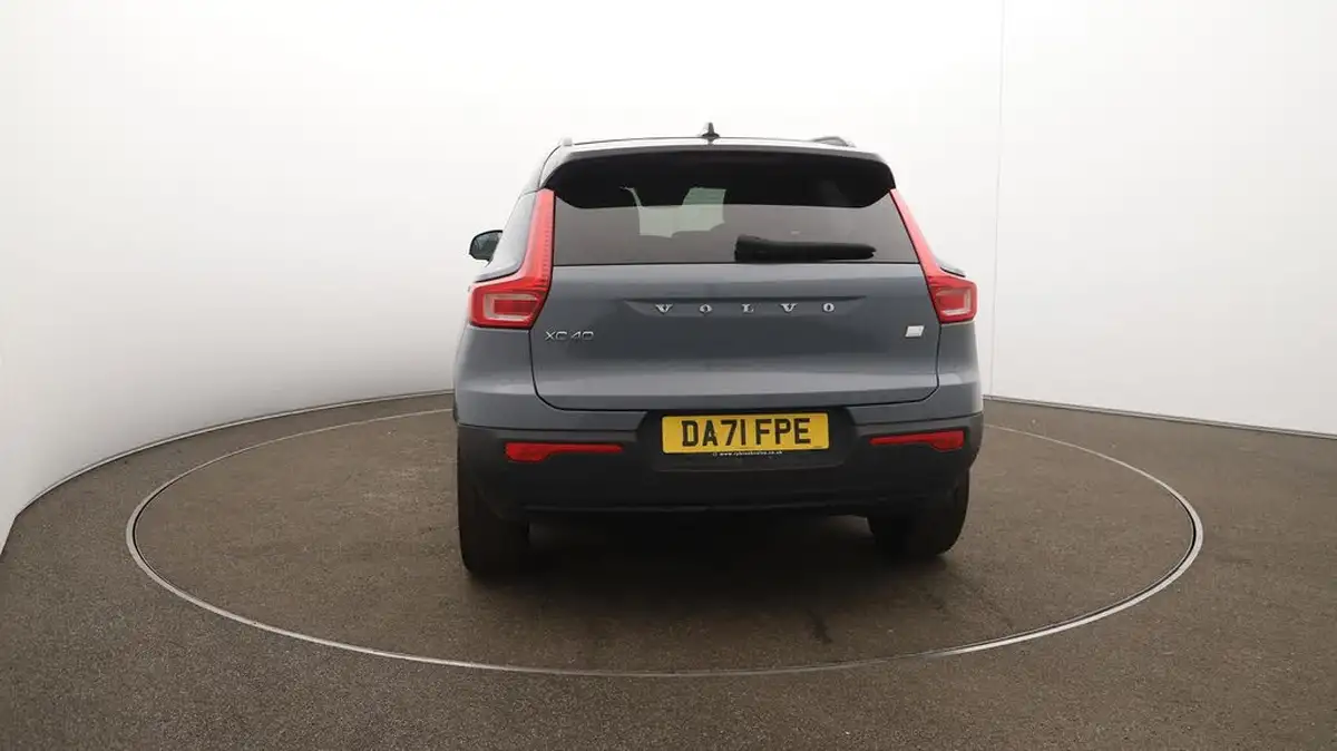 2021-volvo-xc40-15-t5-r-design-262bhp-big-57