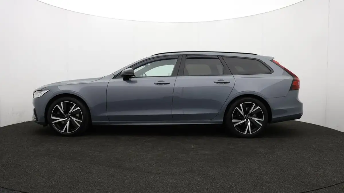 2022-volvo-v90-20td-b4-r-design-big-72