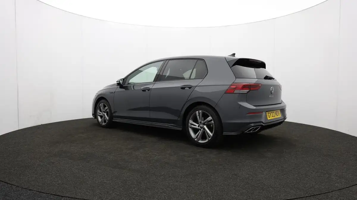 2022-volkswagen-golf-15-etsi-r-line-150ps-hatchback-big-76