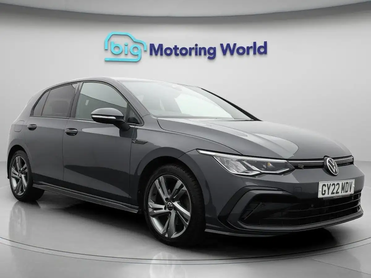 2022-volkswagen-golf-15-etsi-r-line-150ps-hatchback-big-0