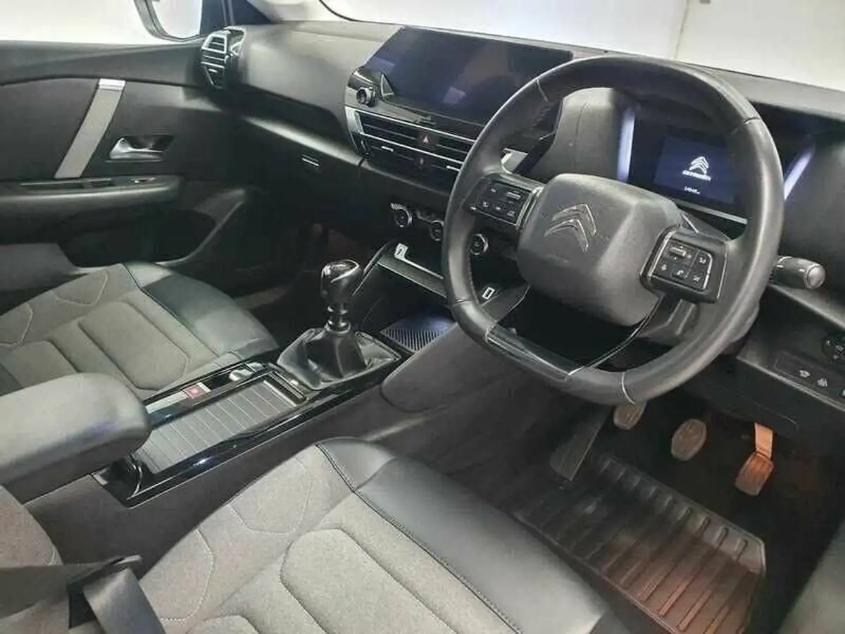 2021-citroen-c4-12-puretech-sense-plus-big-12